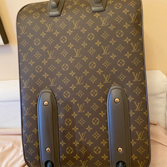 Authentic Louis Vuitton pegase 55 monogram carry on monogram - Picture 7 of 11